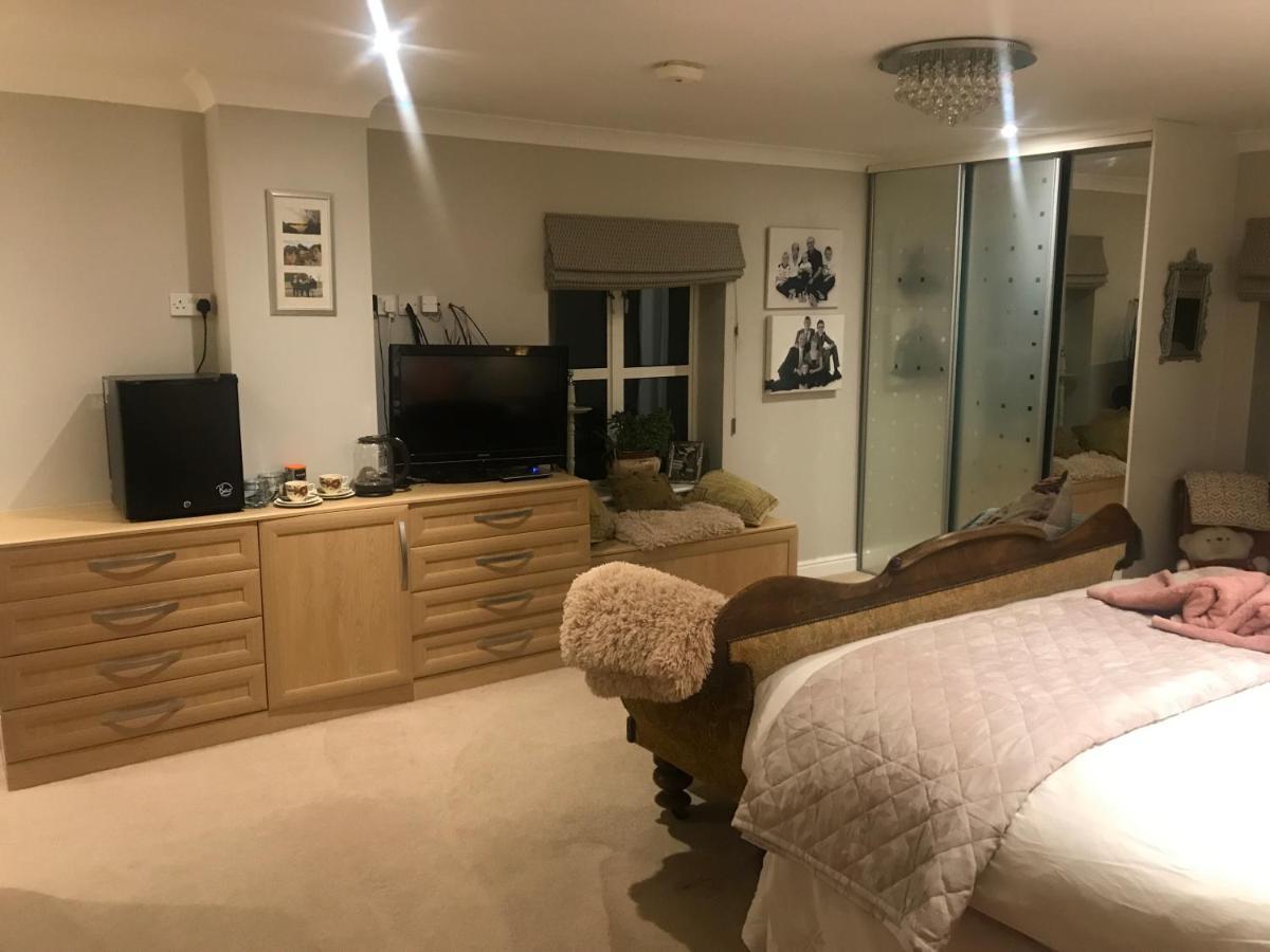 The Master Suite, Enjoy The Countryside In Style Ashover Eksteriør bilde